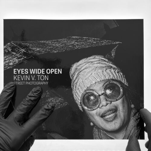 OČI DOKOŘÁN – EYES WIDE OPEN + fotografie